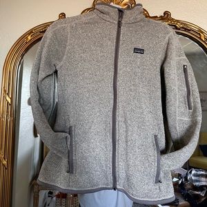 Patagonia grey zip up fleece jacket